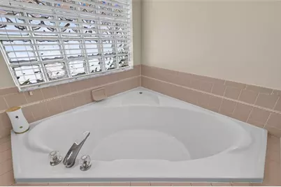 11506 Lake Dr, Leesburg, FL 34788 - Photo 25