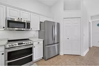 11506 Lake Dr, Leesburg, FL 34788 - Photo 17