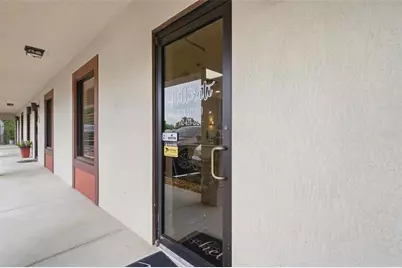 375 Fennell Boulevard, Lady Lake, FL 32159 - Photo 5