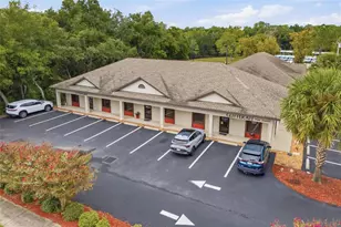 375 Fennell Blvd, Lady Lake, FL 32159 - Photo 1