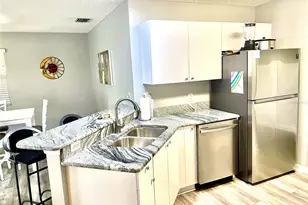 7811 SE 173rd Panorama Pl, The Villages, FL 32162 - Photo 17