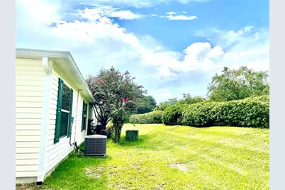7811 SE 173rd Panorama Place, The Villages, FL 32162 - Photo 7
