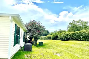 7811 SE 173rd Panorama Pl, The Villages, FL 32162 - Photo 7