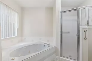 26744 Racquet Cir, Leesburg, FL 34748 - Photo 19