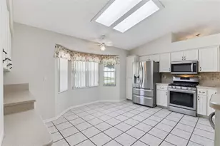 26744 Racquet Cir, Leesburg, FL 34748 - Photo 9