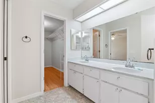 26744 Racquet Cir, Leesburg, FL 34748 - Photo 19