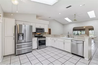 26744 Racquet Circle, Leesburg, FL 34748 - Photo 11
