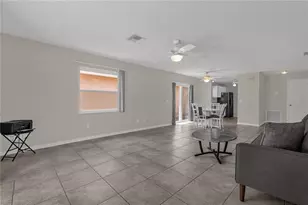 805 San Carlos Ct, Lady Lake, FL 32159 - Photo 5