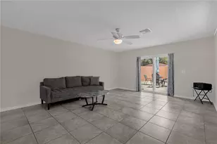 805 San Carlos Ct, Lady Lake, FL 32159 - Photo 3