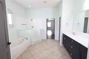 9826 Weather Stone Pl, Fort Myers, FL 33913 - Photo 13