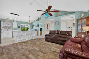 39627 Greenbrier St, Eustis, FL 32736 - Photo 9