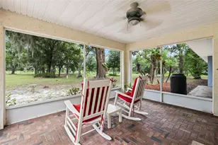7402 W Knights Griffin Rd, Plant City, FL 33565 - Photo 5