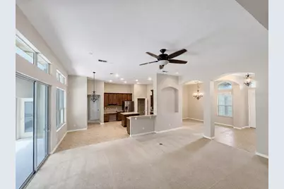 105 E Blue Water Edge Drive, Eustis, FL 32736 - Photo 3