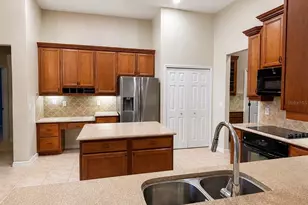 105 E Blue Water Edge Dr, Eustis, FL 32736 - Photo 7
