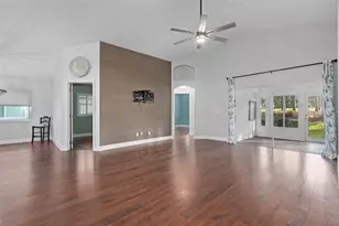 3821 Avon Ct, Clermont, FL 34711 - Photo 13