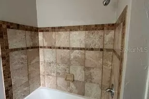 9039 Briarwood Dr, Seminole, FL 33772 - Photo 15