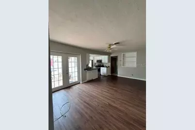 9039 Briarwood Drive, Seminole, FL 33772 - Photo 5