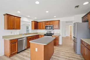 1722 Bugle Terrace, The Villages, FL 32162 - Photo 11