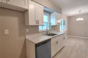 904 Hickory Ave, Fruitland Park, FL 34731 - Photo 11