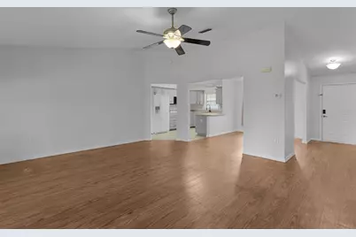 36127 Pine Tree Street, Fruitland Park, FL 34731 - Photo 9