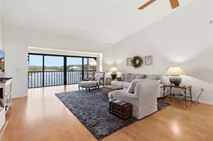 352 NW 14th Pl, Crystal River, FL 34428 - Photo 5