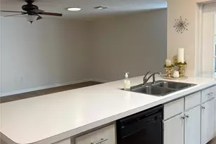 2947 Tangerine Ct, Leesburg, FL 34748 - Photo 9