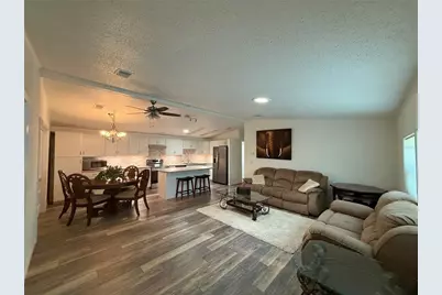802 Oak Boulevard, Wildwood, FL 34785 - Photo 9