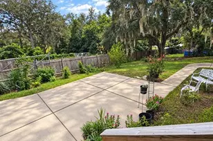 16800 SE 249th Terrace, Umatilla, FL 32784 - Photo 5