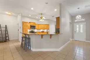 2120 Callaway Dr, The Villages, FL 32162 - Photo 15