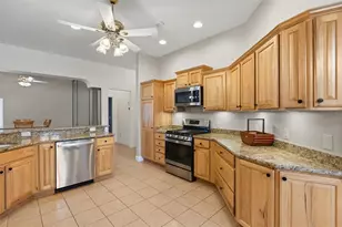 2120 Callaway Dr, The Villages, FL 32162 - Photo 3