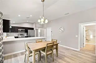1186 Trappers Ct, The Villages, FL 32163 - Photo 11
