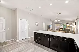 1186 Trappers Ct, The Villages, FL 32163 - Photo 9
