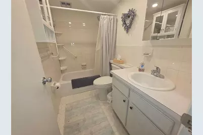 8454 111th Street #104, Seminole, FL 33772 - Photo 11