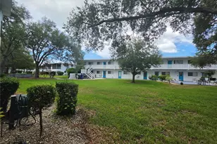 8454 111th St, Seminole, FL 33772 - Photo 15