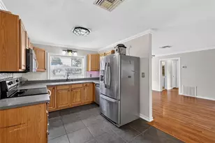 37406 Turner Dr, Umatilla, FL 32784 - Photo 13