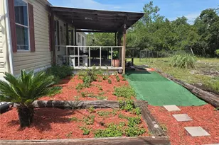 27016 Fishermans Rd, Paisley, FL 32767 - Photo 3