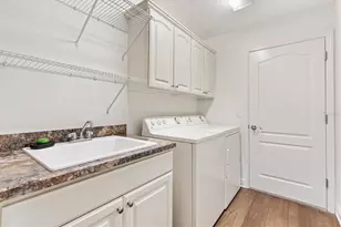 2493 Bachman Path, The Villages, FL 32162 - Photo 23