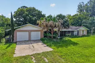 37320 Beach Dr, Umatilla, FL 32784 - Photo 1