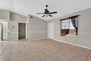 37320 Beach Dr, Umatilla, FL 32784 - Photo 7