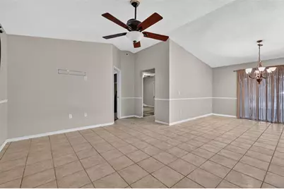 37320 Beach Dr, Umatilla, FL 32784 - Photo 5