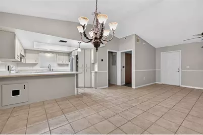 37320 Beach Dr, Umatilla, FL 32784 - Photo 9