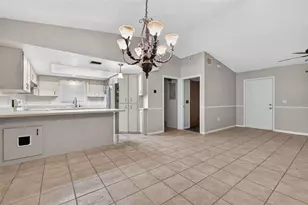 37320 Beach Dr, Umatilla, FL 32784 - Photo 9