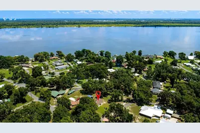 1055 Cr-453, Lake Panasoffkee, FL 33538 - Photo 5