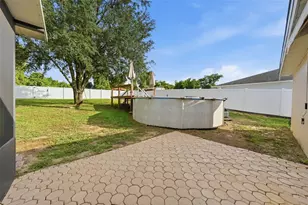236 Country Lakes Cir, Groveland, FL 34736 - Photo 35