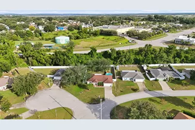 236 Country Lakes Circle, Groveland, FL 34736 - Photo 43