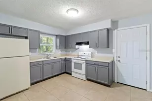 1703 Birchwood Cir, Leesburg, FL 34748 - Photo 21