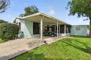 639 NE Cottage Park Ln, Leesburg, FL 34748 - Photo 3