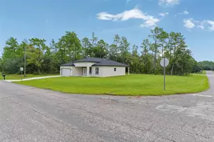 646 W Homeway Loop, Citrus Springs, FL 34434 - Photo 5