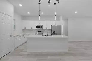 646 W Homeway Loop, Citrus Springs, FL 34434 - Photo 13