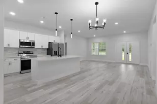 646 W Homeway Loop, Citrus Springs, FL 34434 - Photo 11